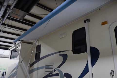 A Complete Guide to RV Awnings