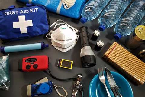 13 Compact Cooking Kits for Emergency Evacuations