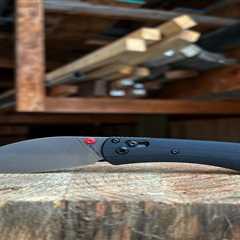 Review: Vosteed Mini Nightshade Crossbar Lock Knife
