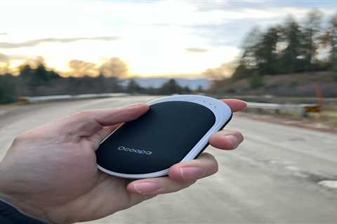 Lightning Review: OCOOPA Rechargeable Hand Warmer