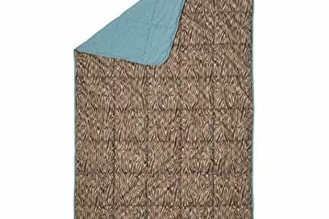 Kelty Bestie Blanket Indoor Outdoor Insulated Camping Throw + Picnic Ground Sheet, Designed in..