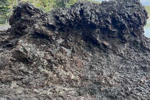 ‘Peek-a-Boo’: Can You Find the Kid Hidden in the Rocks?